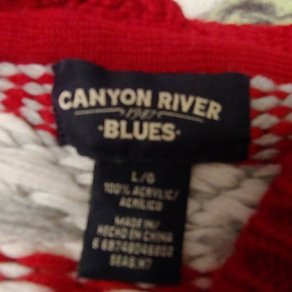 Berry red cardigan with hood and pockets - Picture 3 of 5